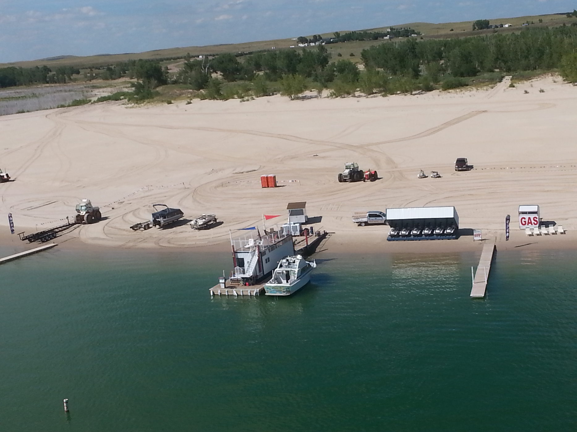 Photos Big Mac Marina, Jet Ski Rental, Boat Rental Lake McConaughy